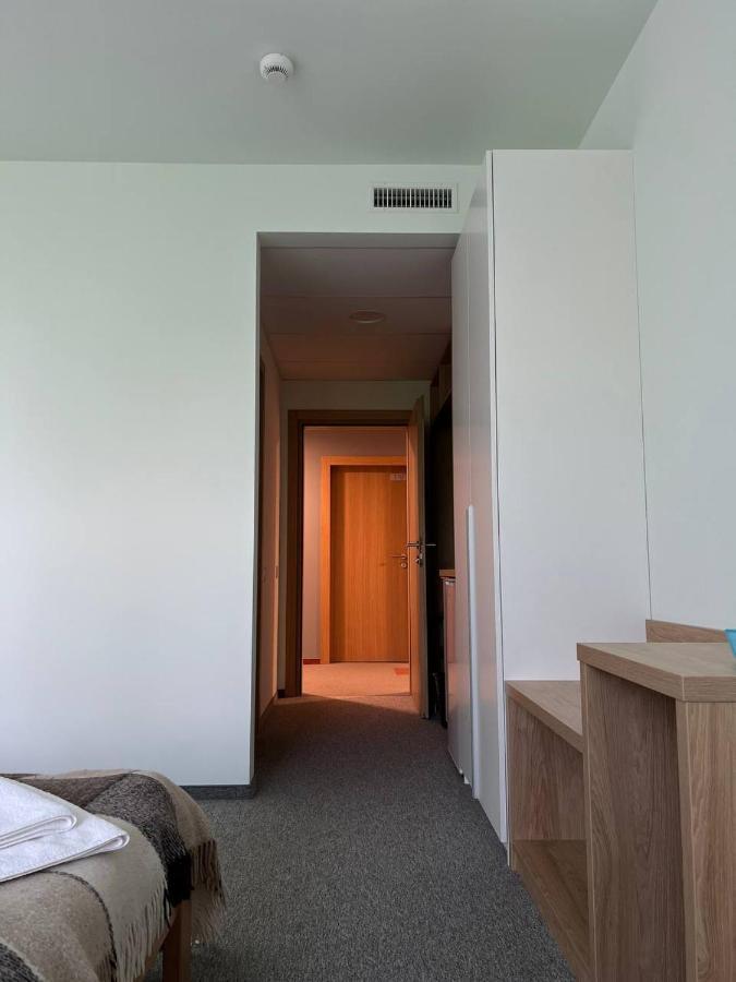 Ucu Inn - Кімнати Для Гостей 利沃夫 外观 照片