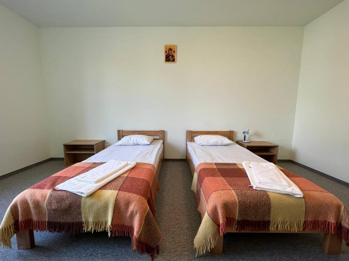 Ucu Inn - Кімнати Для Гостей 利沃夫 外观 照片