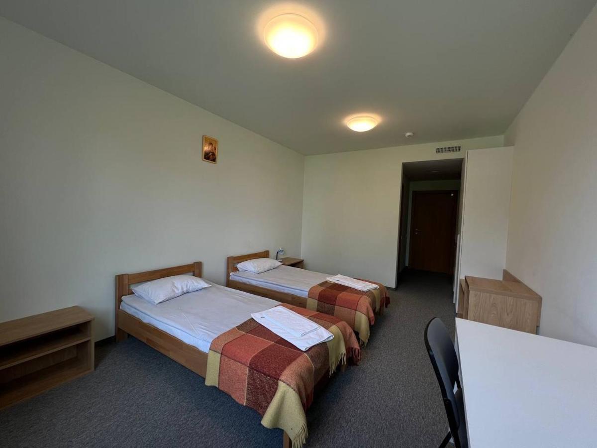 Ucu Inn - Кімнати Для Гостей 利沃夫 外观 照片