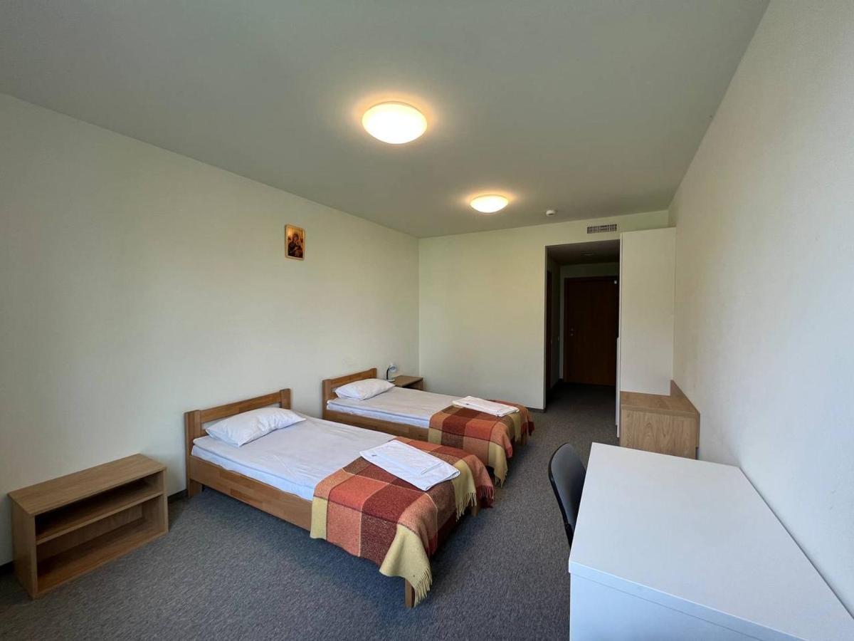 Ucu Inn - Кімнати Для Гостей 利沃夫 外观 照片