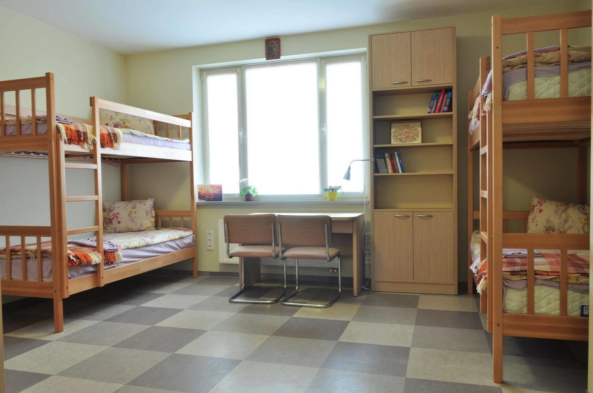 Ucu Inn - Кімнати Для Гостей 利沃夫 外观 照片